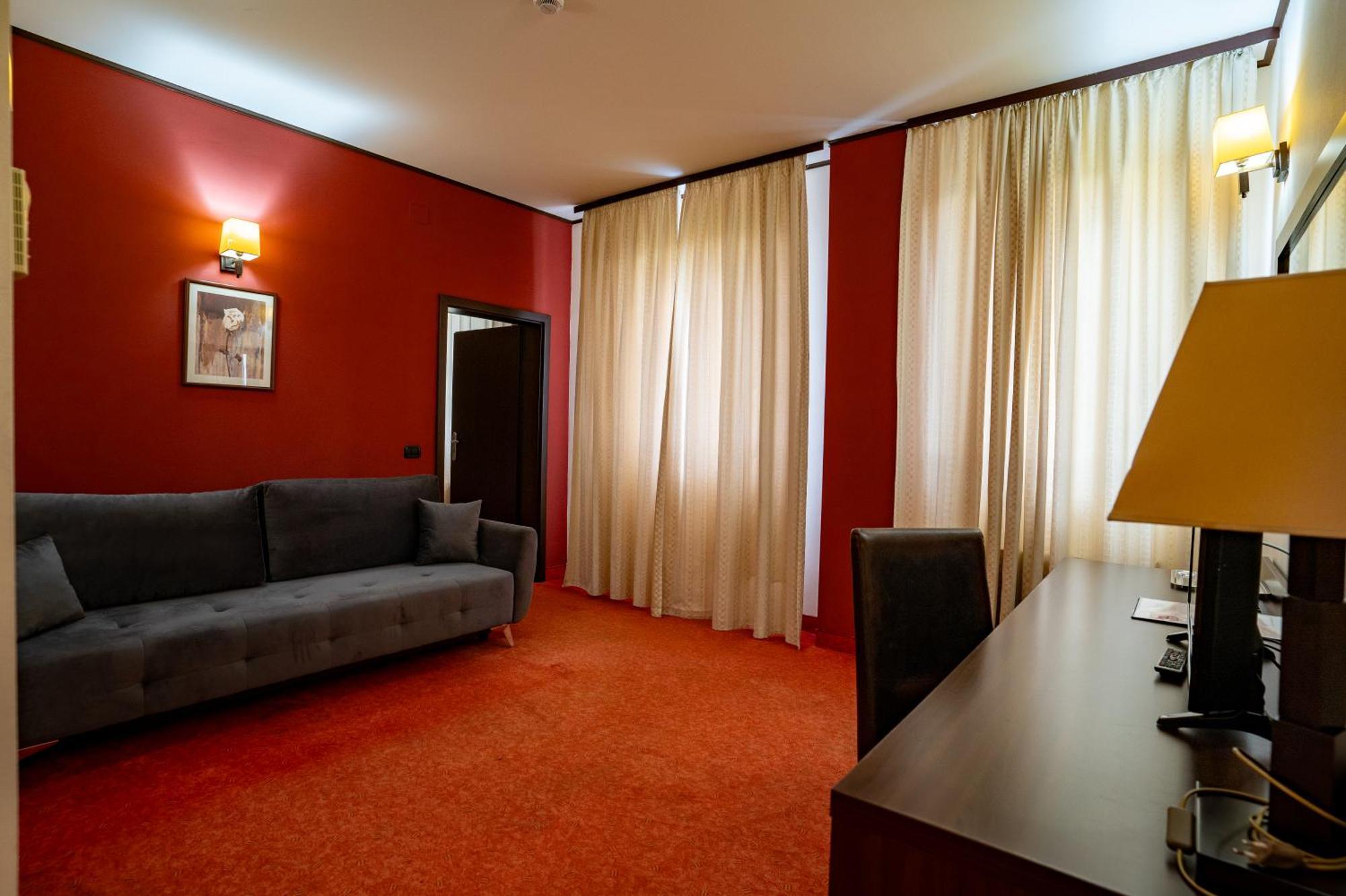 Hotel Aurelia Chisoda 외부 사진